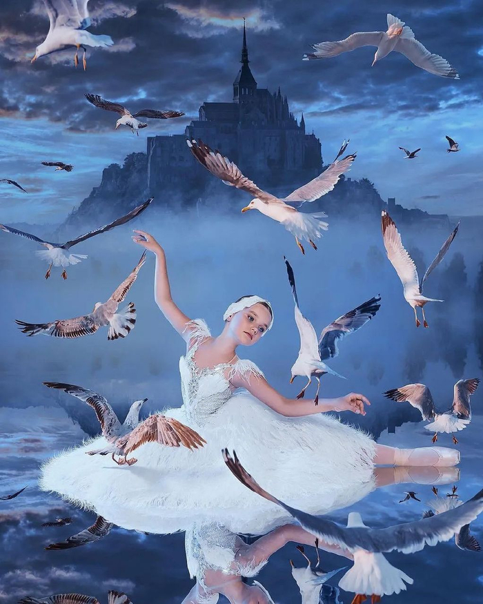 马克耶娃又拍摄出一组更加复杂,更加华丽,更加唯美的摄影作品,让