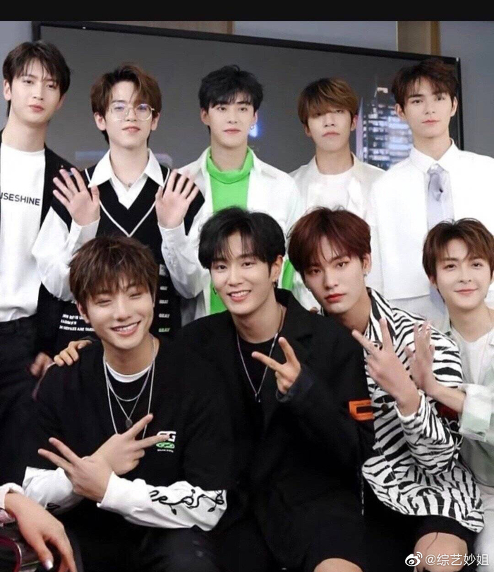 unine解散场演唱会初定10月只开一场李汶翰李振宁姚明明