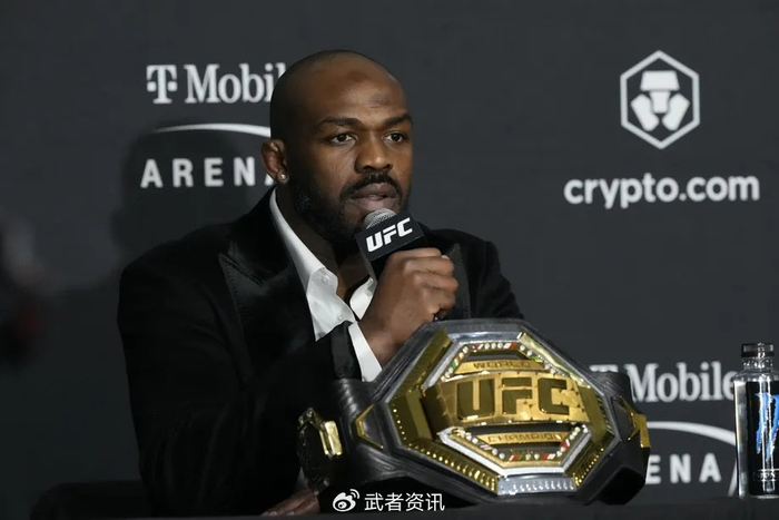 ufc冠军骨头乔恩琼斯涉嫌袭击并威胁药检工作人员