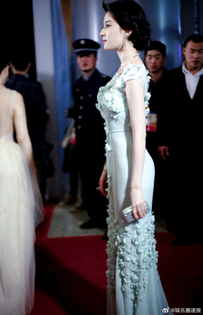 我说刘亦菲腕线过裆比例超好模特身材没意见吧?