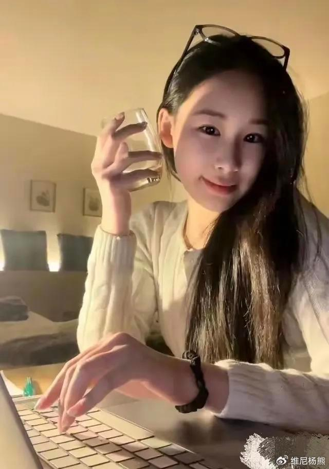 不少富豪家庭选择罗西,除了看中它优质的教育资源外,也中意于这所学校