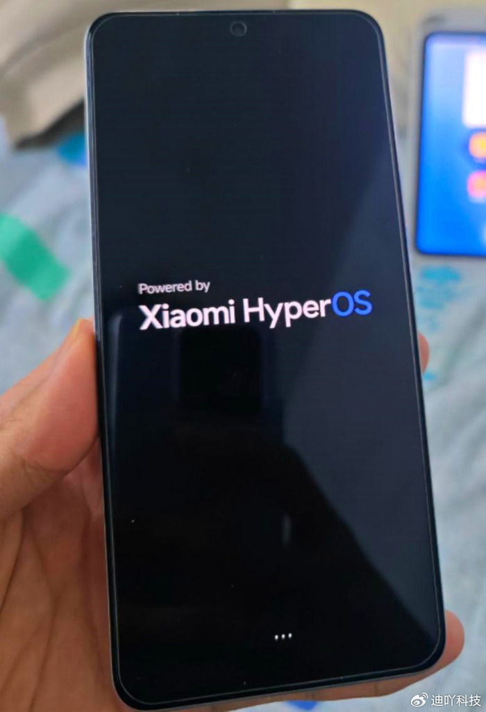 纸吸管卷边成型时,设备运转产生的噪音大,检查后发现是卷边轴润滑不足,选润滑油时还需要考虑什么?