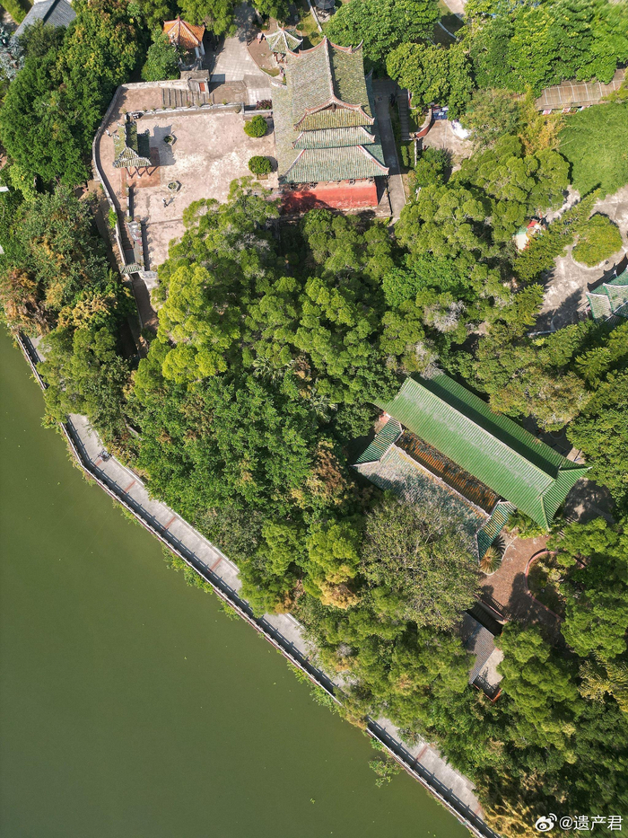 天南杰构心中最美的广西古建筑广西容县明代经略台真武阁航拍