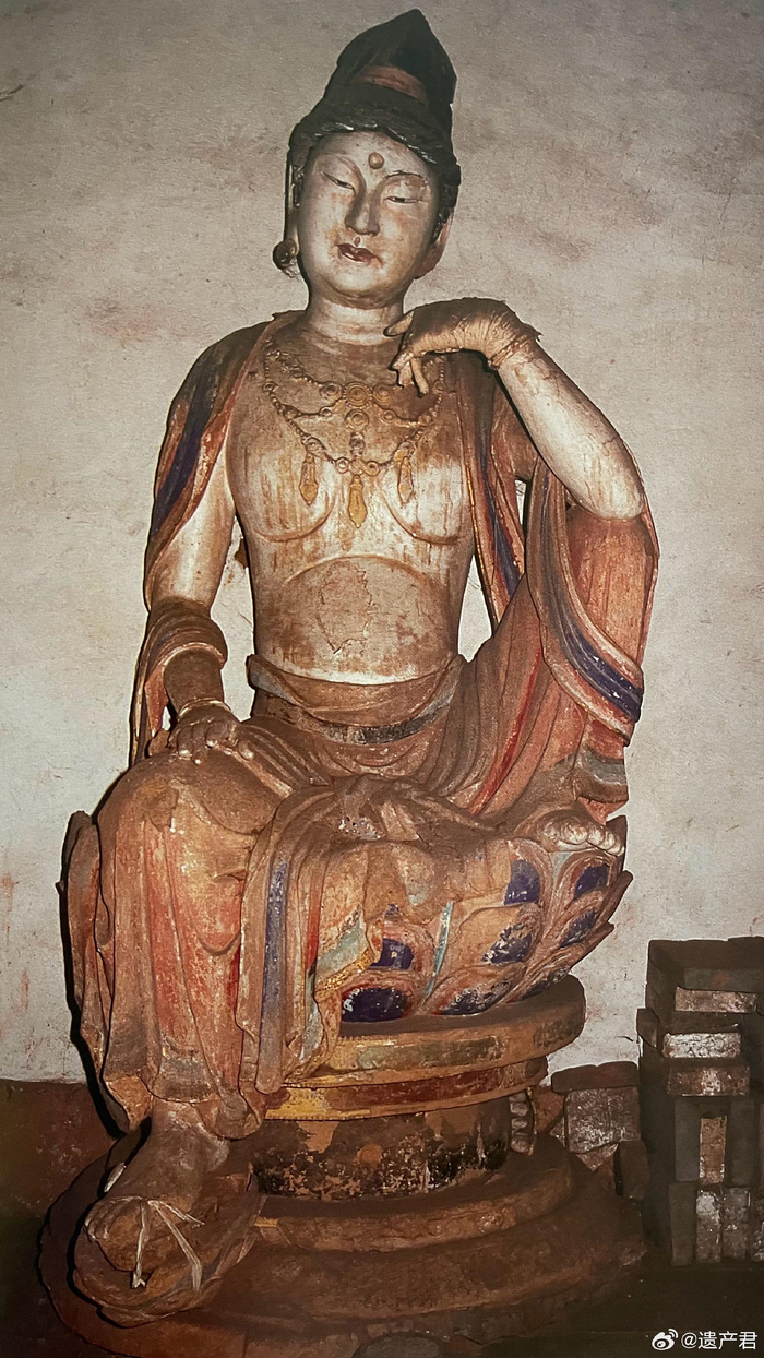 山西古代彩塑图片拍自画册