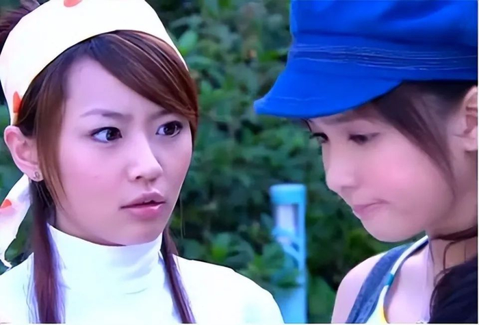 赖薇如|王思佳|姐妹_新浪新闻