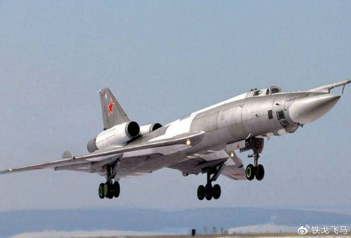 和平典范:最先进的歼7,歼8被美国从里到外看完|中美|战机|战斗机_新浪
