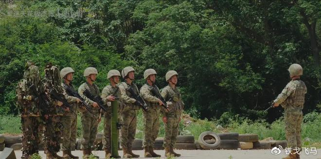 我军步兵班武器新配置,兵无常势,火力密度提高突出远准狠|步兵|火力|武器|步枪|突击炮_新浪新闻