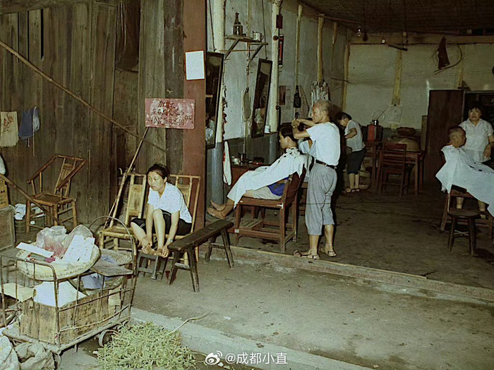 一组成都老照片:1988年的成都生活 那时候,你多大了?