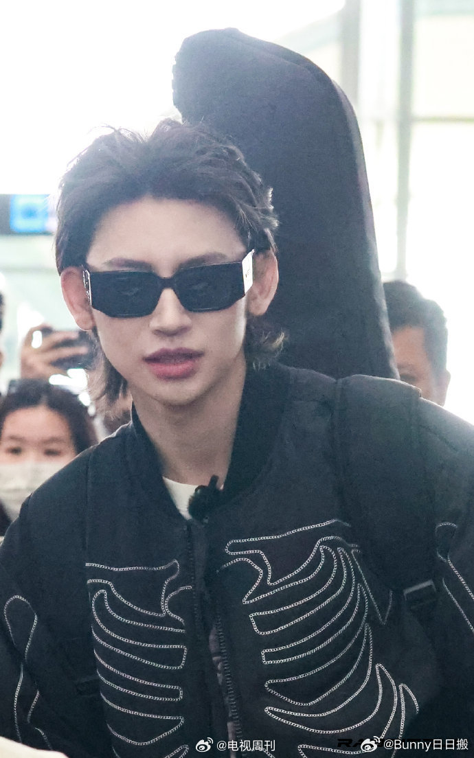 误会误会武艺被错认为小鬼助理两人综艺再度合体