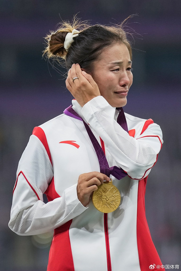 时隔11年切阳什姐终于递补获得伦敦奥运会女子20公里竞走金牌