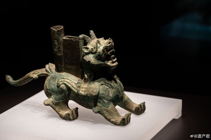 安徽阜阳博物馆收藏的汉代铜辟邪