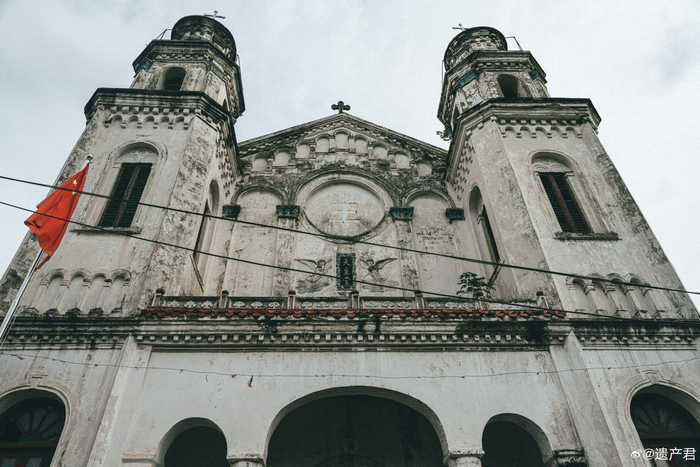 荆州南门天主教堂,建于1902年,荆州古城外的一座百年哥特式建筑