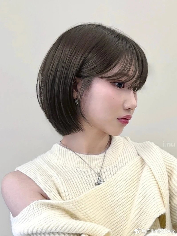 挂耳波波头,时尚与质感完美融合的发型,你喜欢吗