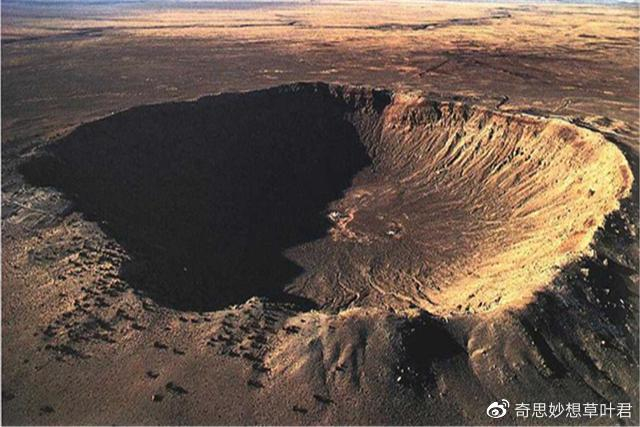 地球上最大的陨石坑,储存超1000吨黄金,为何无人开采?