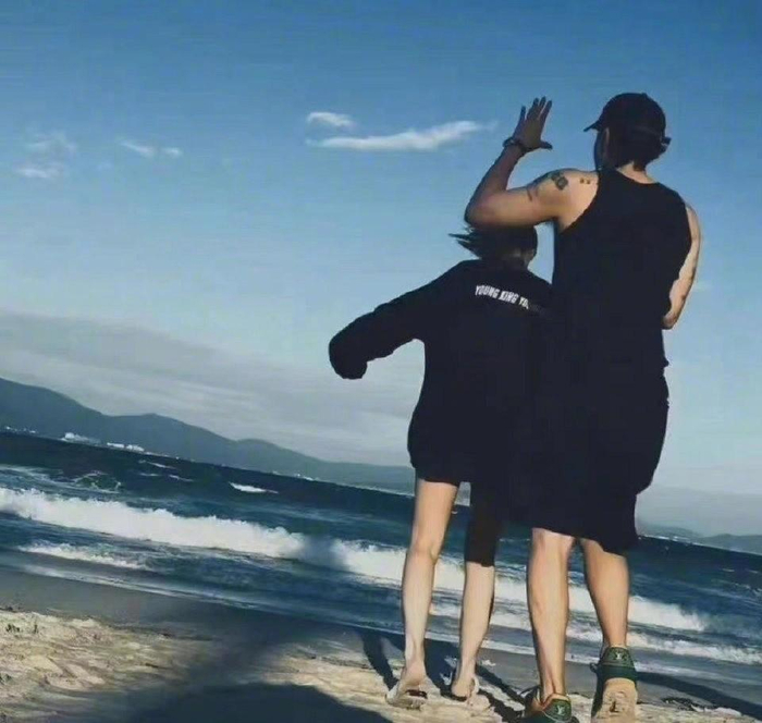没想到张艺兴在节目上的一个举动让内娱多少男明星自愧不如