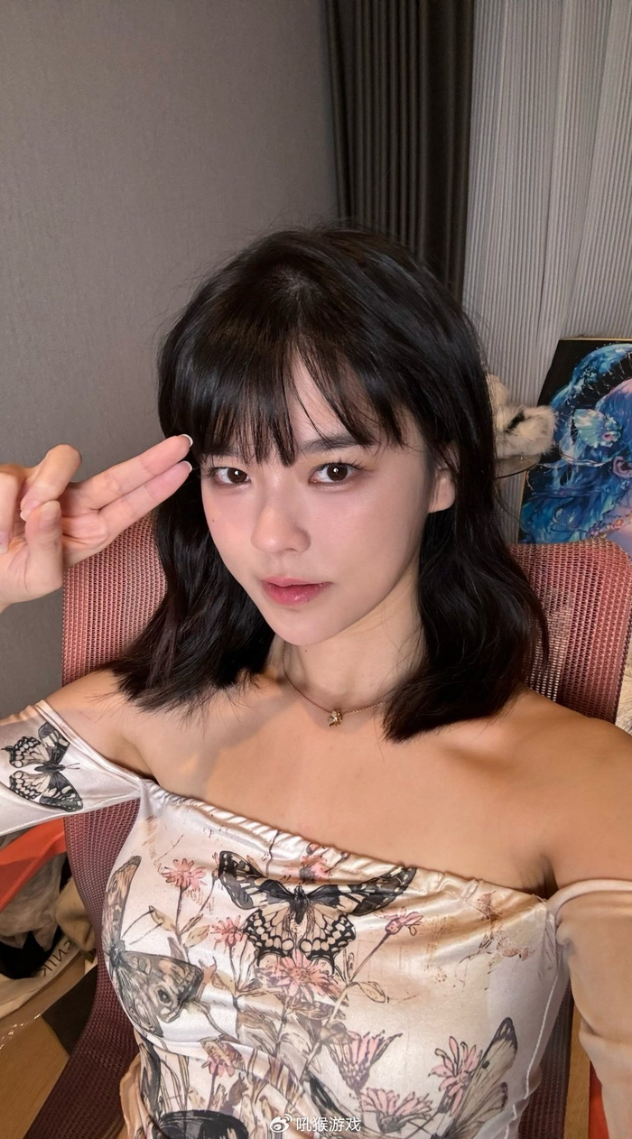 不管这组照片背后的真实故事如何,沫子的这