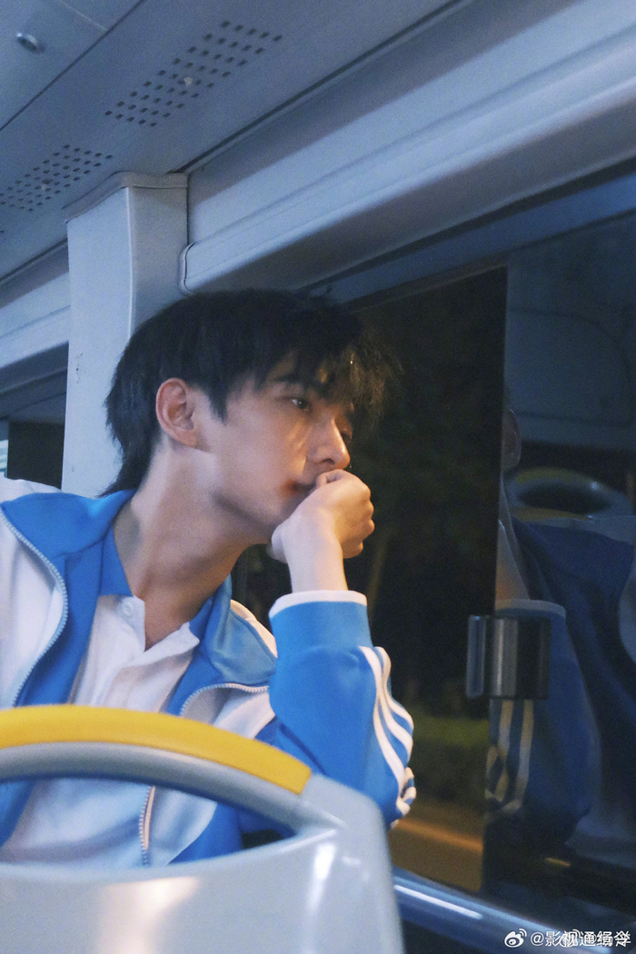 穿校服的杨洋真的绝了学长我喜欢你