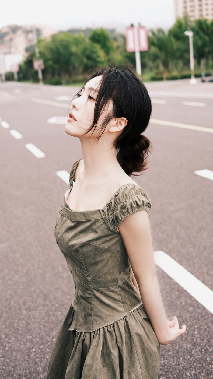 蔡文静唯美街拍写真壁纸