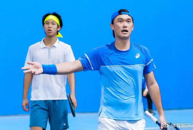 atp成都公开赛,周意与王傲然组合以0-2不敌对手,无缘晋级下一轮