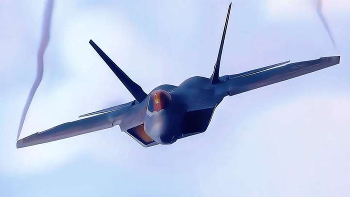 特朗普宣称将研制F55战机，F35升级为双引擎，F22将成“超级F22”__财经头条__新浪财经