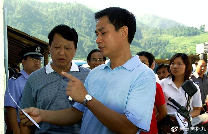 "好色"的孙瑜,被情妇老公打出脑震荡