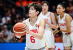 绝平球+加时砍5分！中国女篮24岁MVP觉醒救主：又帅又能打