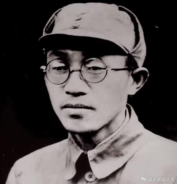 黄克诚的四大成就,贡献有多大?能够力压陈赓,当选第三大将__财经头条__新浪财经