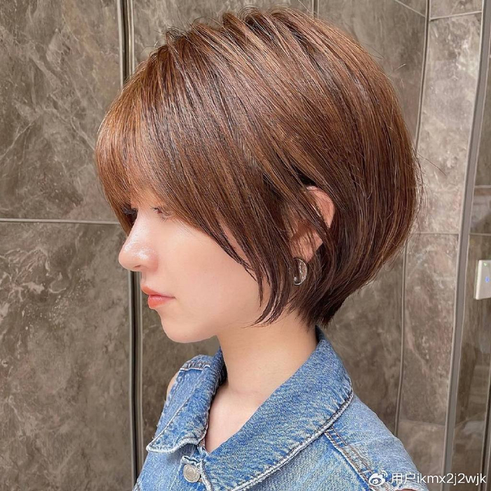 新时尚女发来了,推边饱满有层次,洋气卷卷真洋气|发型|层次|短发_新浪