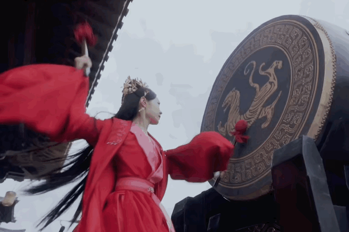 任敏和宋轶都好适合红色嫁衣啊