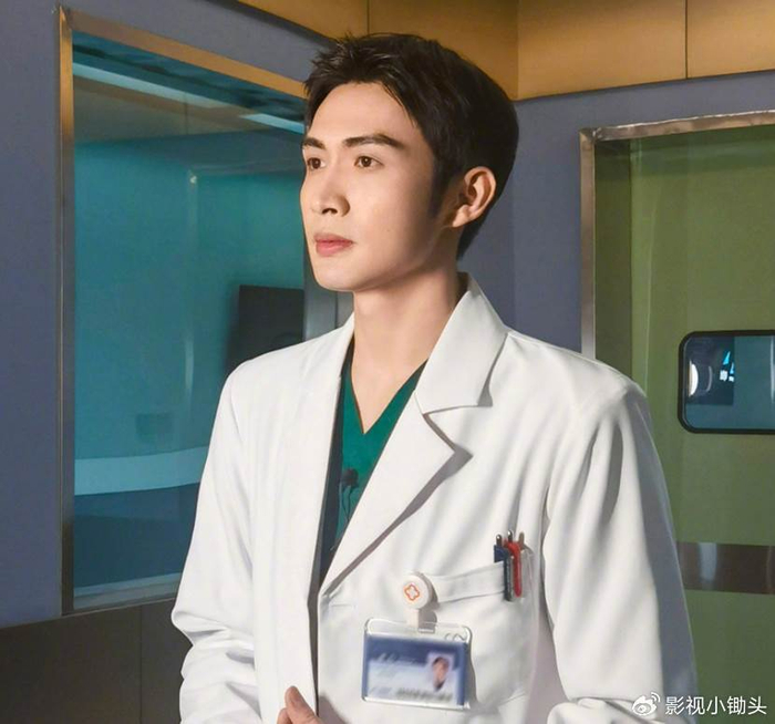 手术直播间|张彬彬|医疗剧_新浪新闻