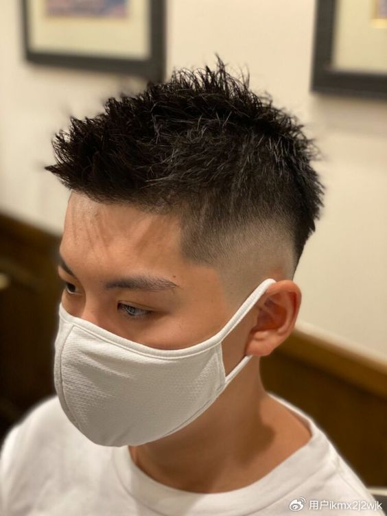 头发粗硬男士,发型这样剪就对了,帅气时尚真精神