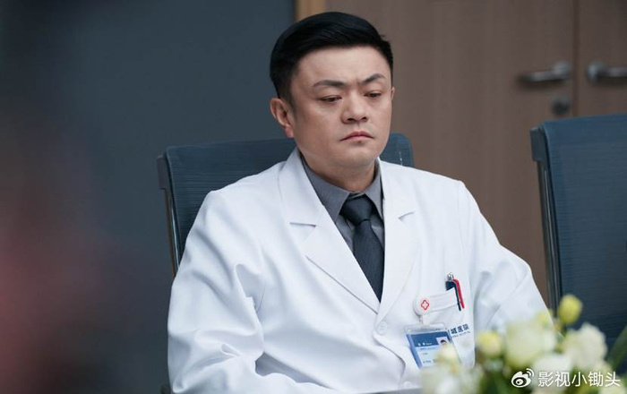 手术直播间|张彬彬|医疗剧_新浪新闻