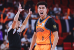 上海两大奇兵！双李组合28+6三分制胜 李添荣16+4三分最佳一战