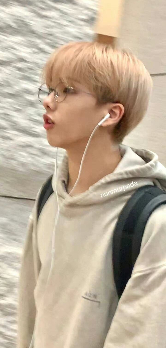 朴志晟生图合集来啦