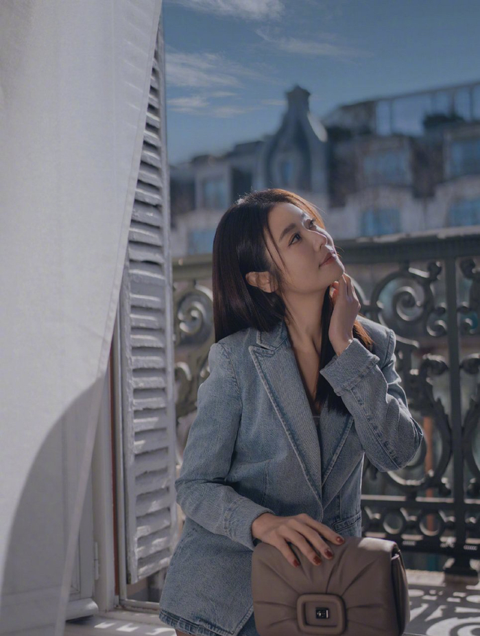 林心如也太美了姐姐的脚腕纹身真的让人眼前一亮了