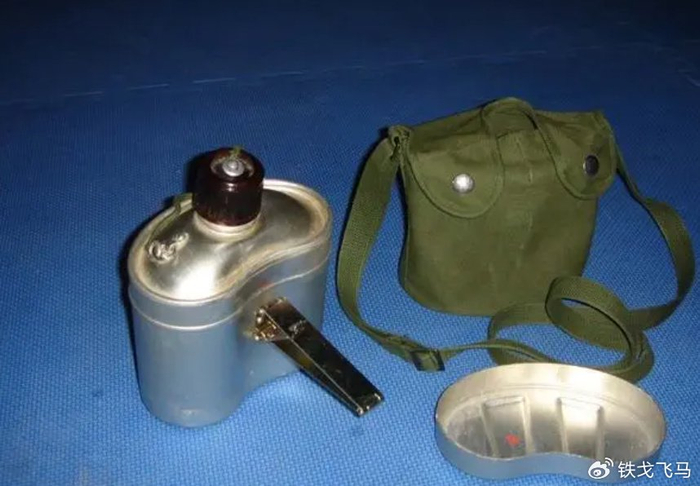 应运而生的78式军用水壶