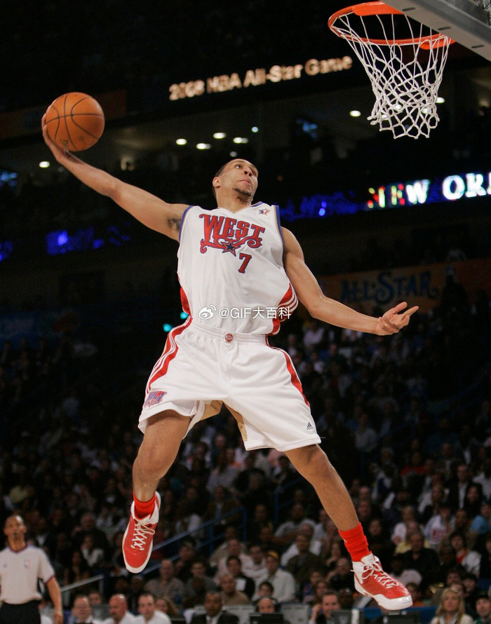 一个被伤病毁灭的天才球员罗伊,06年6号秀,3届全明星的黄曼巴