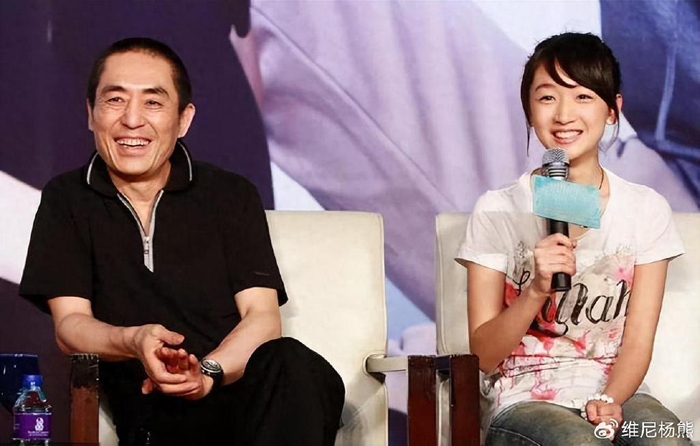 董洁,周冬雨,也是张艺谋当年力捧的女演员,不少人也会冲着谋女郎的