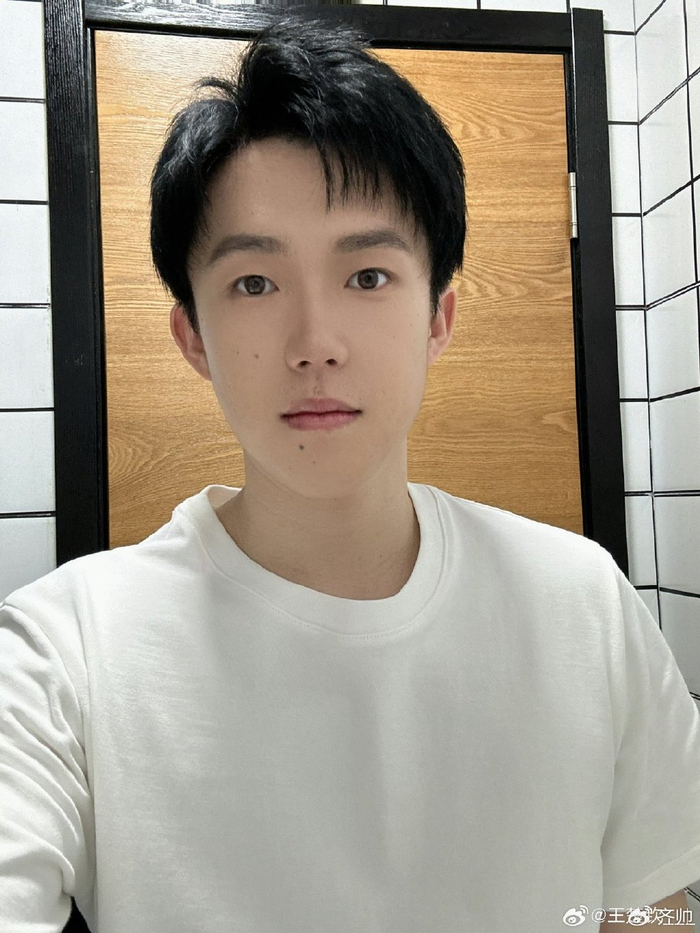 大头说:请给我更多生活的空间|王楚钦|大头|帅哥_新浪新闻