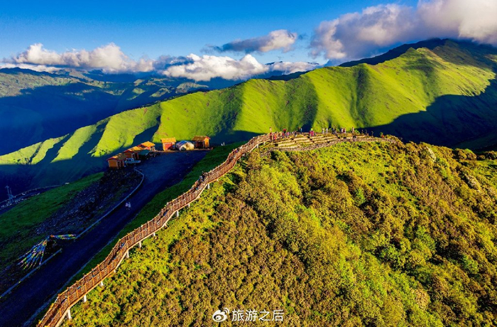 亚洲最牛观景台,四面全是海拔7000米雪山,你去过吗