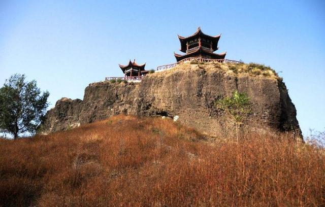 1800年前曹操东临碣石,写下千古名篇《观沧海》,碣石在哪里呢?