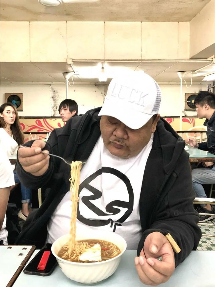 香 港 餐 饮 消 亡 史