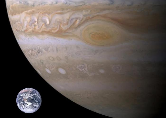 木星大红斑正在缩小，已经只有两个地球大了，但却保持相对稳定！