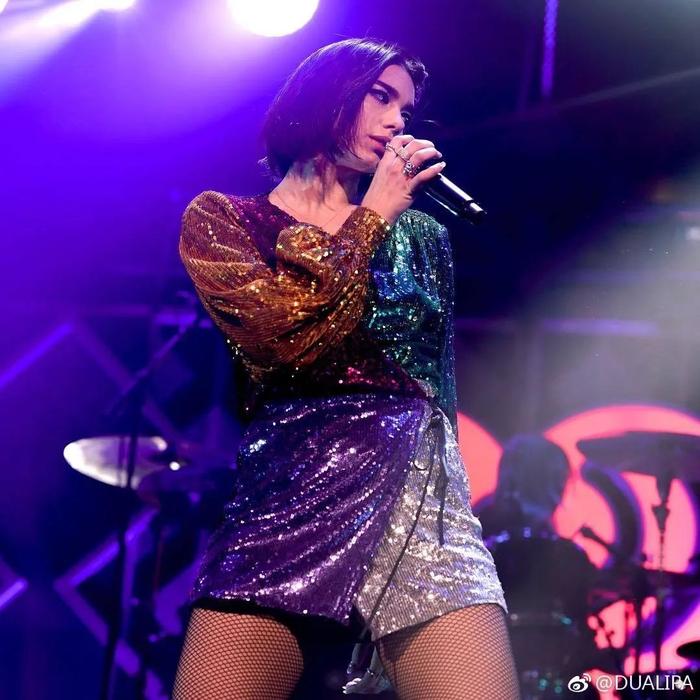 点开播放键能自嗨一整夜？Dua Lipa新专了解一下