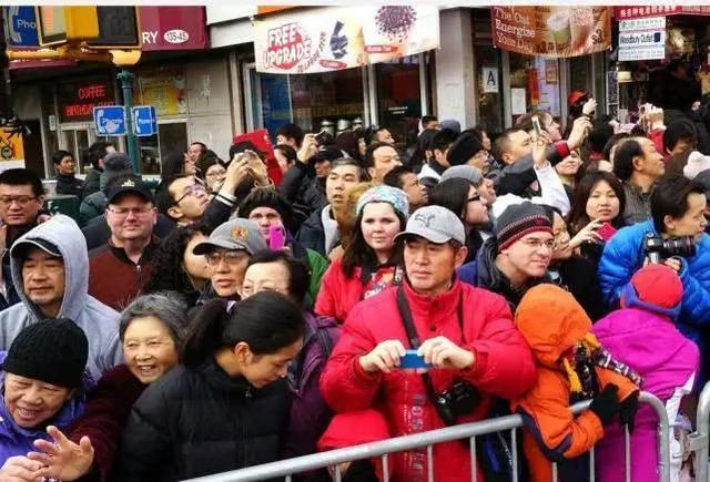 美国遣返10万华人,华人的生活该何去何从|疫情|华人|国籍_新浪新闻
