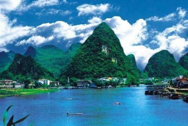 最让人“心累”的景区，不允许私家车进入，只能花钱乘坐景区专车