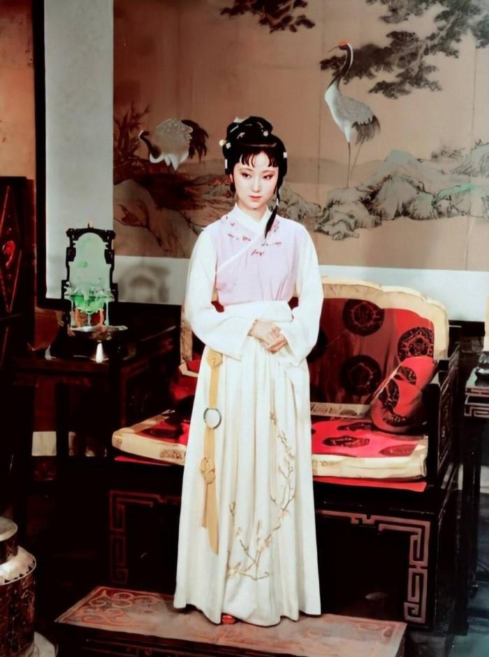 红楼梦：“绛珠草”究竟为何物？答案就在潇湘馆