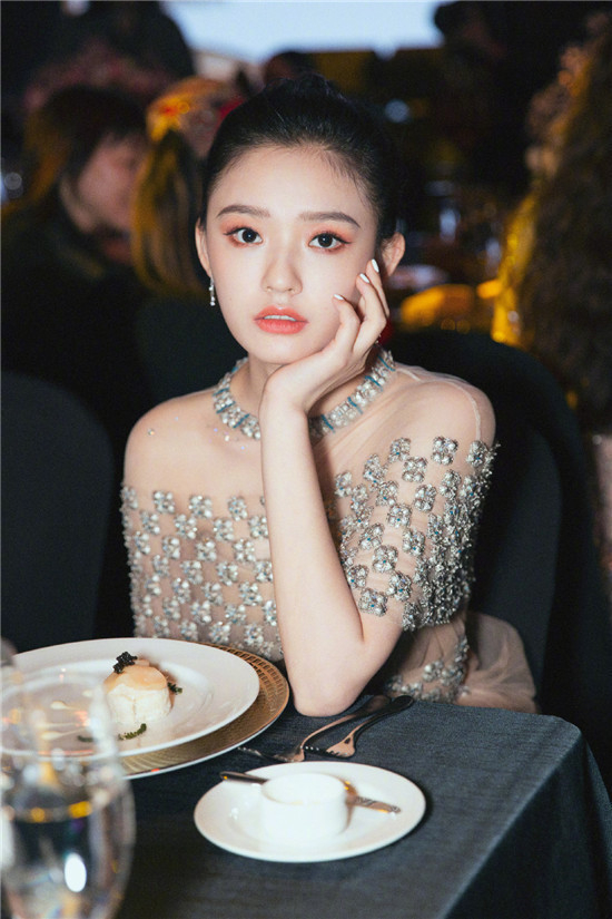 林允称王大陆不是男朋友，女方父母那边有阻力？二人蛮般配的！