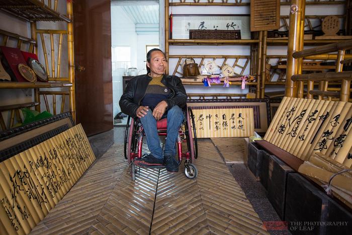 他身残志坚，6年自驾8万多公里游遍大半个中国，成就了一段传奇