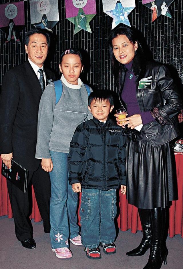 55岁亚姐黎燕珊婉拒前夫刘永两度道歉，允让子女相见前夫尽显大度
